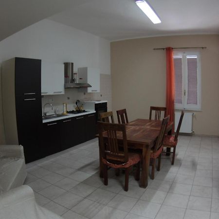 Guest House Italy 21 -Affittacamere Sassari Exterior foto